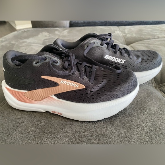 Brooks Ghost Max 3 women’s shoe 6.5 W - Picture 1 of 12
